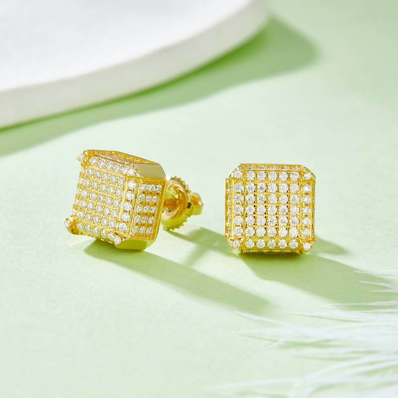 方形侧镶S925银耳钉带螺纹莫桑钻厘石D级1.08CT